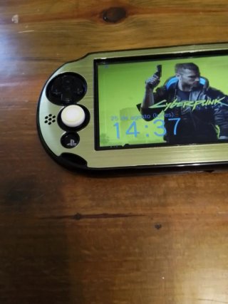 PS Vita Slim 2000 + MicroSD 128GB Samsung EVO