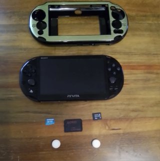 PS Vita Slim 2000 + MicroSD 128GB Samsung EVO