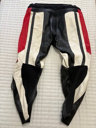 Mono de moto Spidi T-01