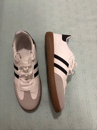 Zapatillas Blancas Talla 44 perfectas