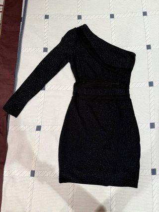 Vestido negro brillante fiesta