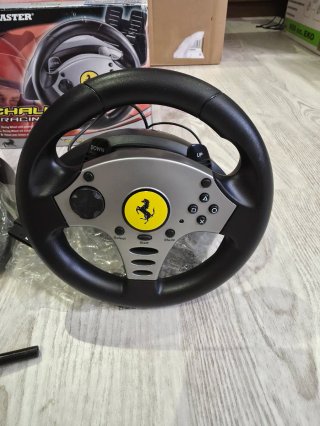 Volante Thrustmaster Ferrari Challenge PS2 y PSone
