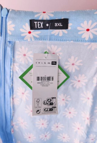 Pareo azul de playa con flores blancas Talla 3XL
