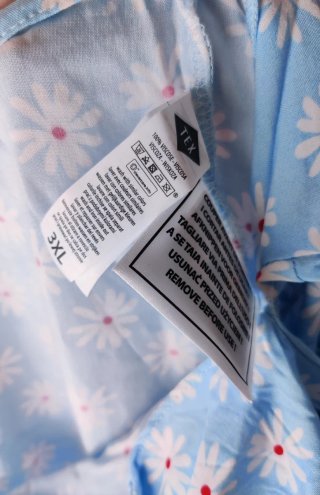 Pareo azul de playa con flores blancas Talla 3XL