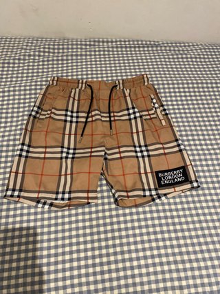 Pantalón corto Burberry Check