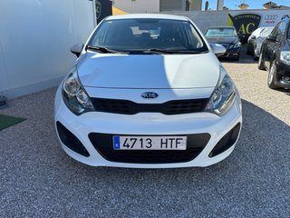 KIA Rio 2013