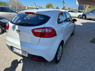 KIA Rio 2013