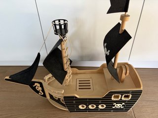 Barco Pirata de Madera