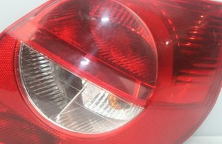 1526316 piloto trasero renault 085511963r clio iii