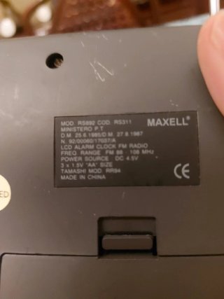 Radio sveglia digitale Maxell FM