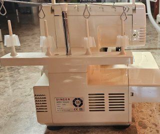 Remalladora Singer Ultralock