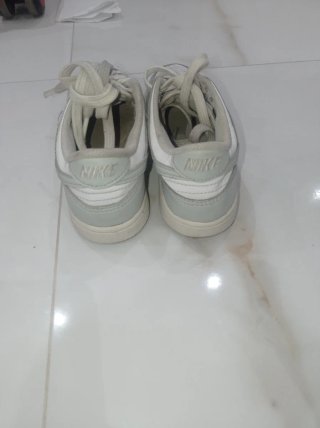 Zapatillas Nike Dunk Low Gris y Blanco talla 33