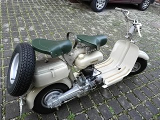 Lambretta 125 F Scooter Beige/Verde