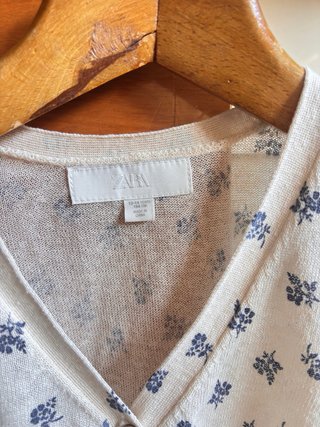 Camiseta de punto floral
