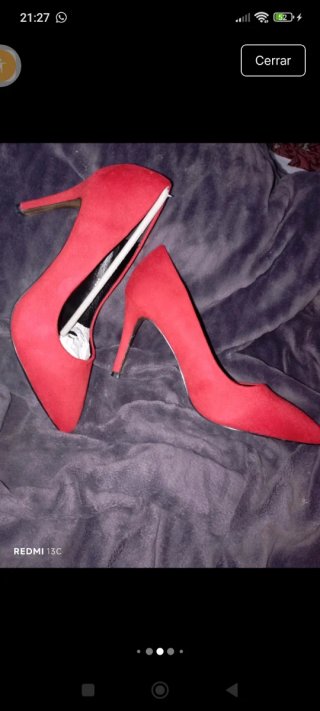 Zapatos de tacón rojos talla 39