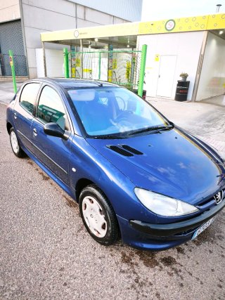 Peugeot 206 2002