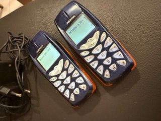 Confezione 2x Nokia 3510i Perfette + 2 Caricabatterie