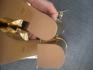 Sandalias Zara Doradas Tacon Plataforma