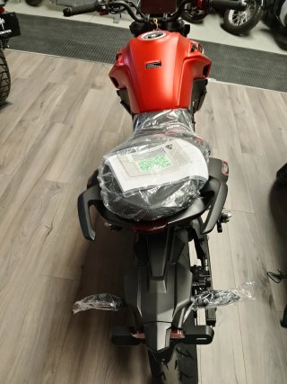 Voge 125 RS Naked, ¡ Ya en Stock !