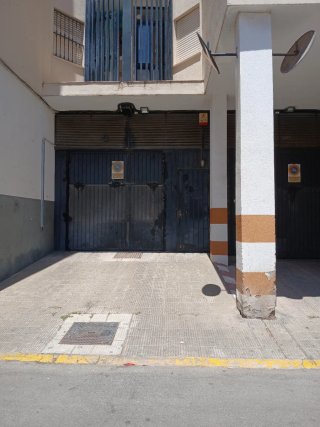 Se alquila plaza de garaje