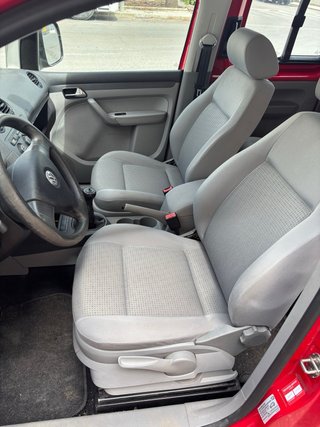 Volkswagen Caddy 2009