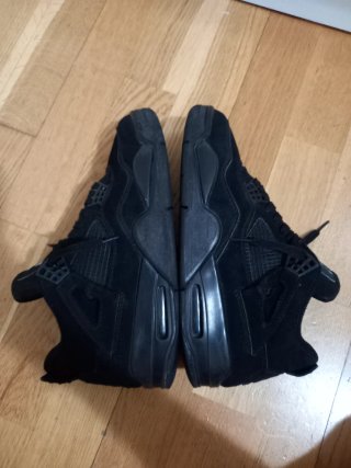 Jordan Retro 4 Negras