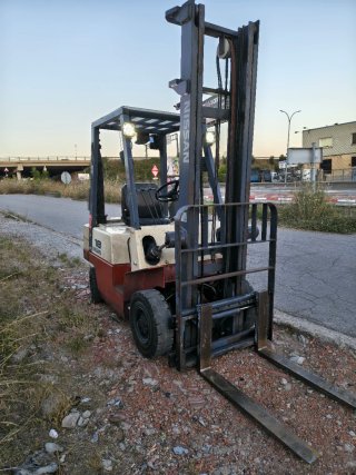 Carretilla Nissan 1800kg Diesel