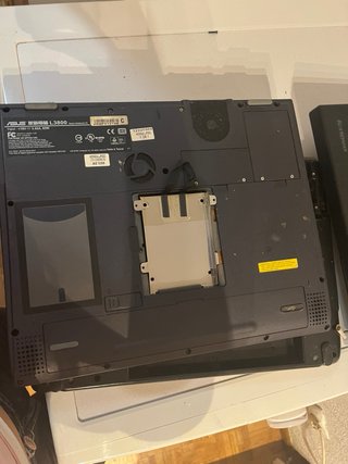 Portátiles Toshiba y Lenovo para piezas