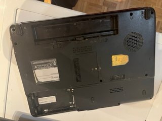 Portátiles Toshiba y Lenovo para piezas