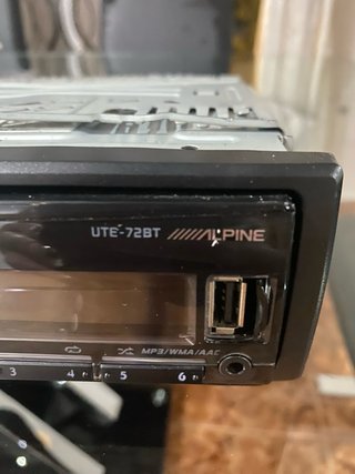 Radio Alpine Bluetooth USB