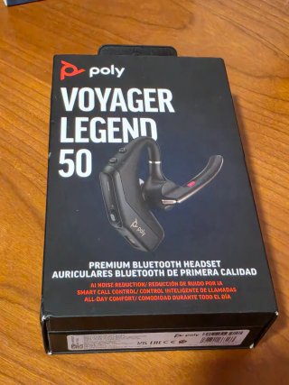 Auriculares Poly Voyager Legend 50.