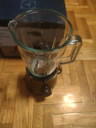 Batidora Electrolux Negra