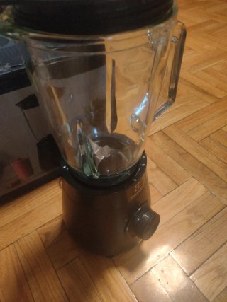 Batidora Electrolux Negra