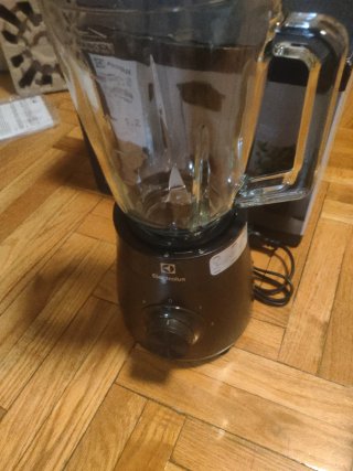 Batidora Electrolux Negra