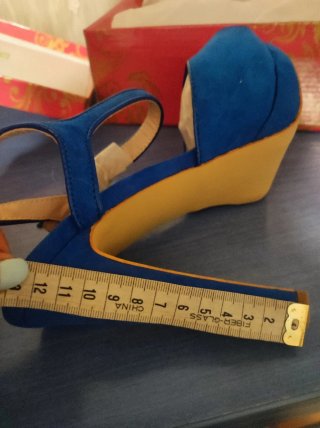 Sandalias de tacón azul