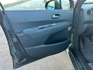 Peugeot 3008 1.6BLUE HDI 120CV ETIQ C 2015