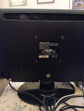 Monitor Majestic Nero