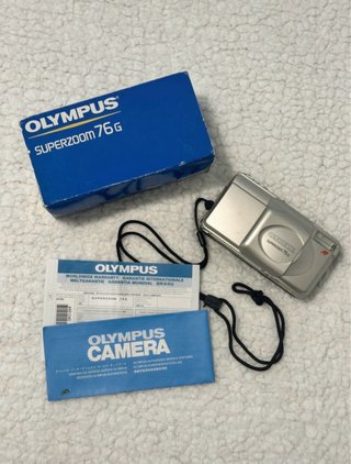 Olympus Superzoom 76G Fotocamera Analogica 35mm