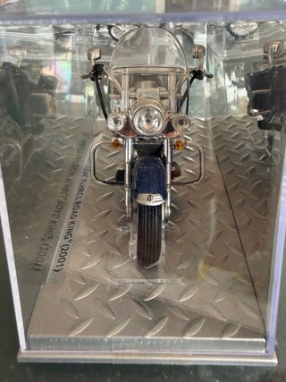 Harley-Davidson FLHRCL Road King (2001)