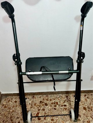Andador Dubal con asiento y ruedas