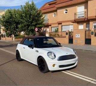 MINI Cabrio