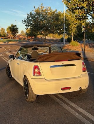 MINI Cabrio