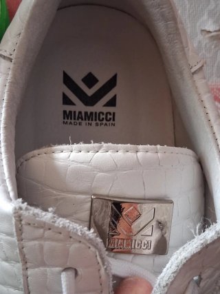 Zapatillas MIAMICCI número 44