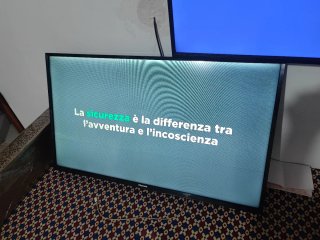 Hisense TV 43
