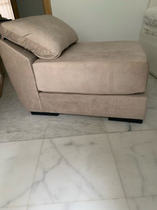 Bonito puff de tela lavable beige