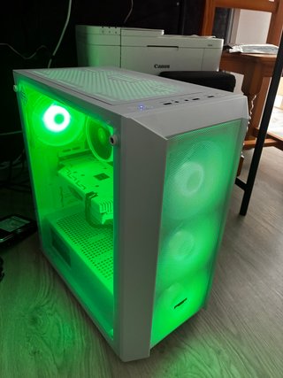 PC ryzen 5/16gb
