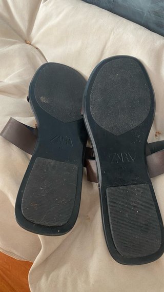Sandalias Zara Marrón Hebilla Dorada