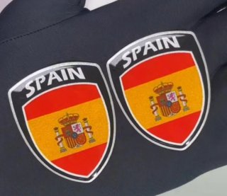 Adhesivo 3D Bandera España Escudo Moto Fuengirola