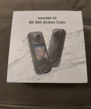 Insta360 X5 8K Action Cam Nuova Sigillata