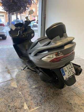 Suzuki Burgman 400cc Gris